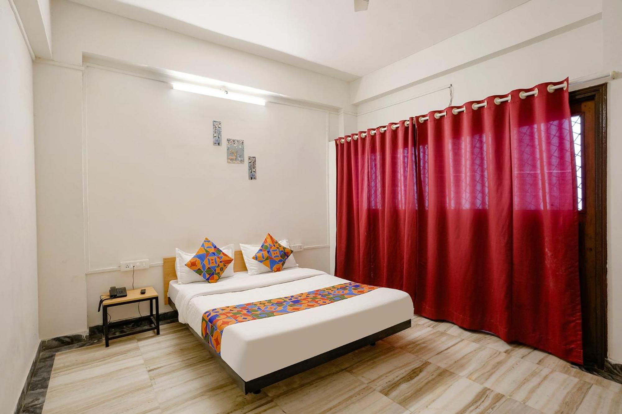 Fabhotel Saubhagya Inn Nashik Exterior foto